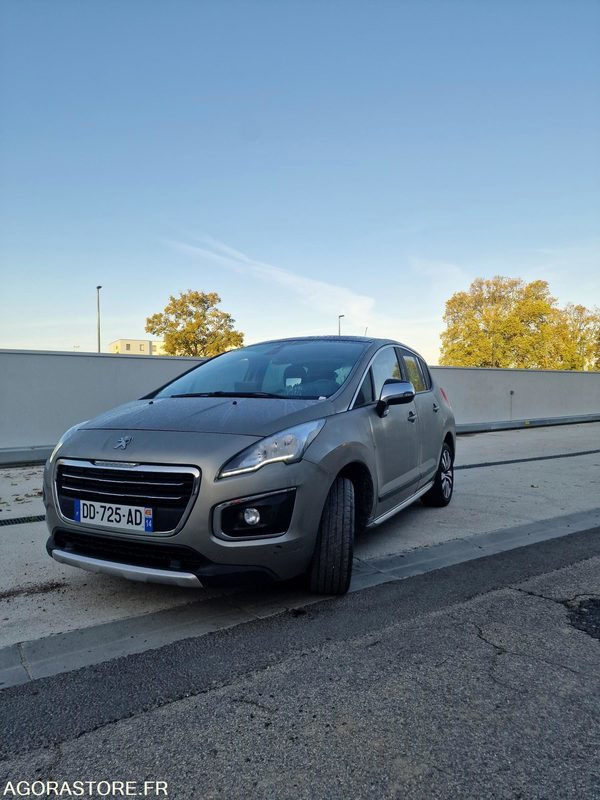 PEUGEOT 3008 - Lengvasis automobilis: foto 1 PEUGEOT 3008 - Lengvasis automobilis: foto 1