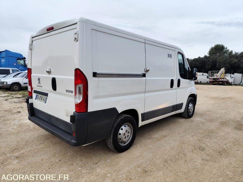 PEUGEOT BOXER L1H1 2.0 BlueHDi 110CH - 2017 - 239000KMS - Mažas furgonas: foto 2 PEUGEOT BOXER L1H1 2.0 BlueHDi 110CH - 2017 - 239000KMS - Mažas furgonas: foto 2