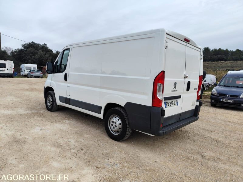 PEUGEOT BOXER L1H1 2.0 BlueHDi 110CH - 2017 - 239000KMS - Mažas furgonas: foto 3 PEUGEOT BOXER L1H1 2.0 BlueHDi 110CH - 2017 - 239000KMS - Mažas furgonas: foto 3