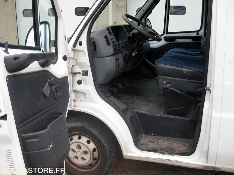 PEUGEOT BOXER - Krovininis mikroautobusas: foto 5 PEUGEOT BOXER - Krovininis mikroautobusas: foto 5