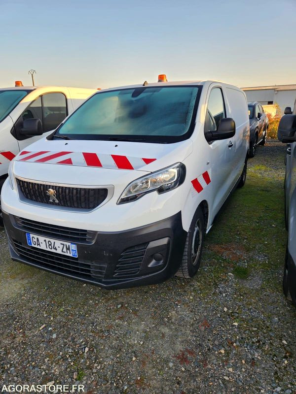 PEUGEOT EXPERT 1.5 BLUEHDI 120 - 2021 - 182104 km - Krovininis mikroautobusas: foto 2 PEUGEOT EXPERT 1.5 BLUEHDI 120 - 2021 - 182104 km - Krovininis mikroautobusas: foto 2