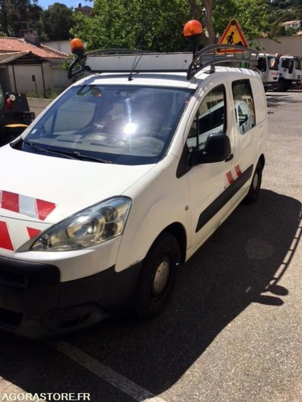 PEUGEOT PARTNER HDI 16 (B9) - Mažas furgonas: foto 4 PEUGEOT PARTNER HDI 16 (B9) - Mažas furgonas: foto 4