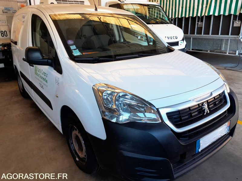 PEUGEOT PARTNER II 1.6 Vti 50026 kms 2016 frigo - Mažas furgonas: foto 1 PEUGEOT PARTNER II 1.6 Vti 50026 kms 2016 frigo - Mažas furgonas: foto 1