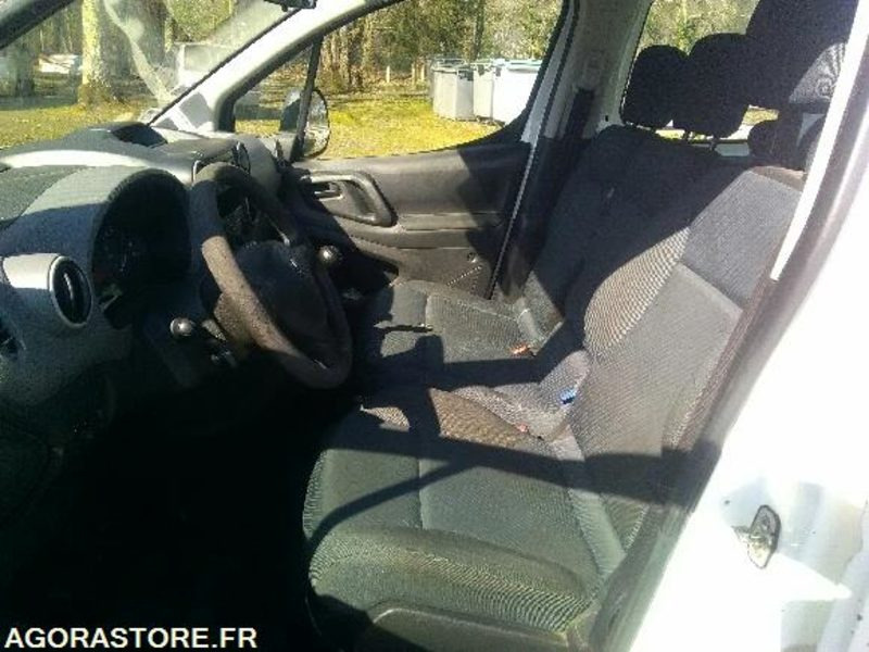PEUGEOT Partner - 218886km - 2010 - Mažas furgonas: foto 3 PEUGEOT Partner - 218886km - 2010 - Mažas furgonas: foto 3