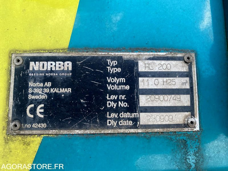 PORTEUR BOM 16T VOLVO GEESINK - 244767km- 2009 (4000) - Šiukšliavežis: foto 5 PORTEUR BOM 16T VOLVO GEESINK - 244767km- 2009 (4000) - Šiukšliavežis: foto 5