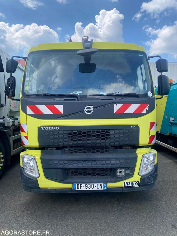 PORTEUR BOM 26T VOLVO GEESINK - 160803km- 2014 (4002) - Šiukšliavežis: foto 1 PORTEUR BOM 26T VOLVO GEESINK - 160803km- 2014 (4002) - Šiukšliavežis: foto 1