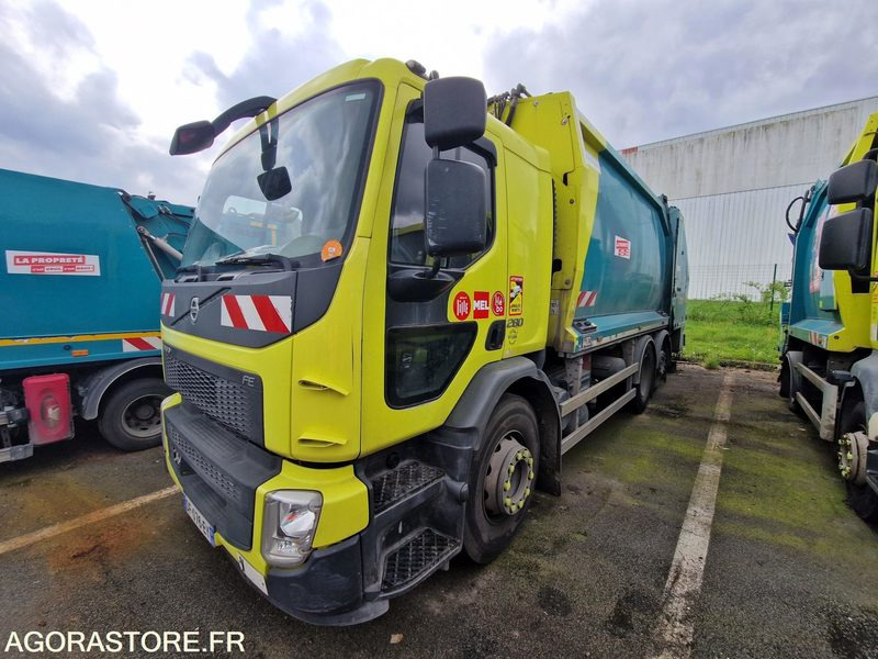 PORTEUR BOM 26T VOLVO GEESINK - 2014 - 167708 KM - Šiukšliavežis: foto 3 PORTEUR BOM 26T VOLVO GEESINK - 2014 - 167708 KM - Šiukšliavežis: foto 3