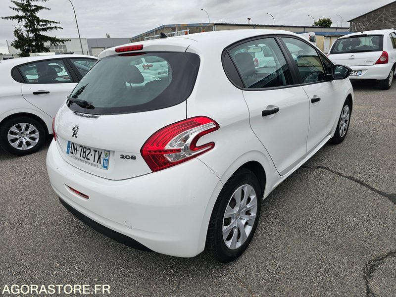 Peugeot 208 - 2014 - 145593km - DH782TX - Lengvasis automobilis: foto 3 Peugeot 208 - 2014 - 145593km - DH782TX - Lengvasis automobilis: foto 3