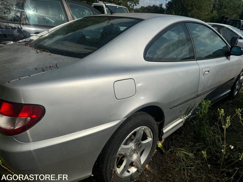 Peugeot 406 Coupé Phase 2 - 2.2 HDI - 271 000 Km - Lengvasis automobilis: foto 4 Peugeot 406 Coupé Phase 2 - 2.2 HDI - 271 000 Km - Lengvasis automobilis: foto 4