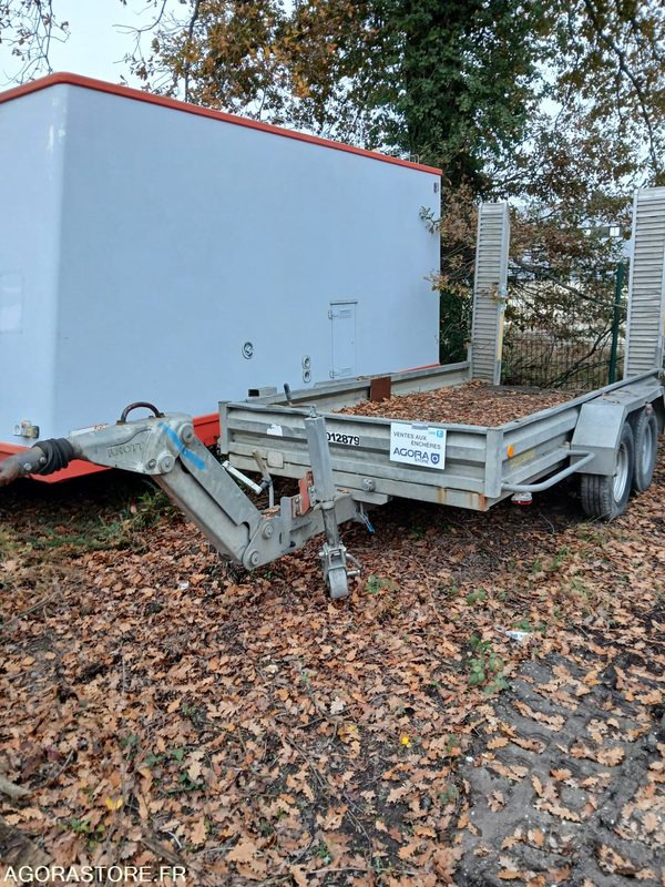 REMORQUE PORTE ENGINS - Platforminė/ Bortinė priekaba: foto 3 REMORQUE PORTE ENGINS - Platforminė/ Bortinė priekaba: foto 3