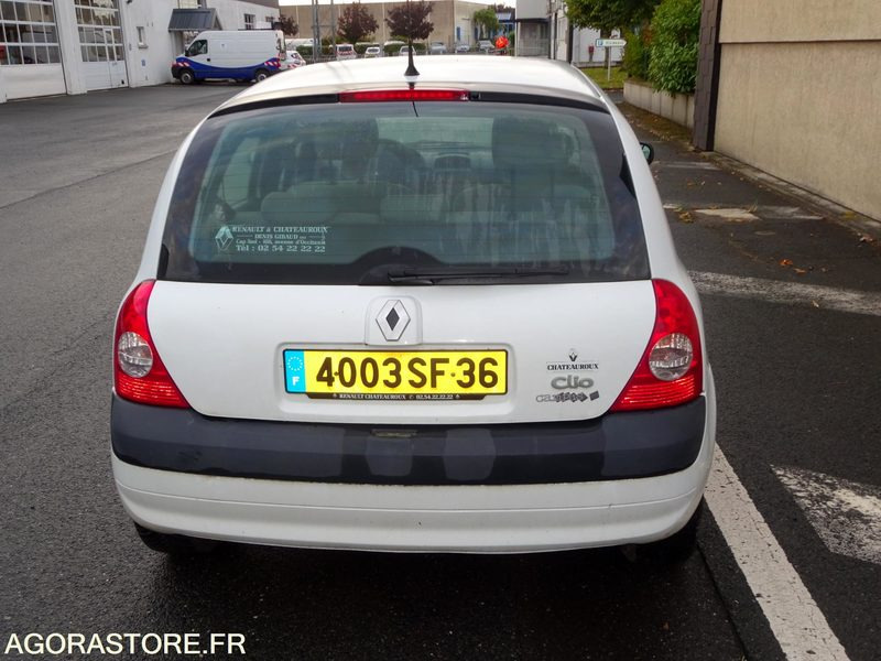 RENAULT CLIO - 2005 - 169150KM - Lengvasis automobilis: foto 2 RENAULT CLIO - 2005 - 169150KM - Lengvasis automobilis: foto 2