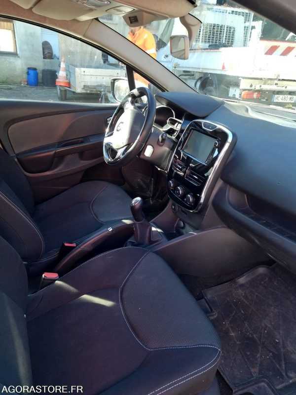 RENAULT CLIO DE 2013 AVEC 258818 KM - Lengvasis automobilis: foto 5 RENAULT CLIO DE 2013 AVEC 258818 KM - Lengvasis automobilis: foto 5