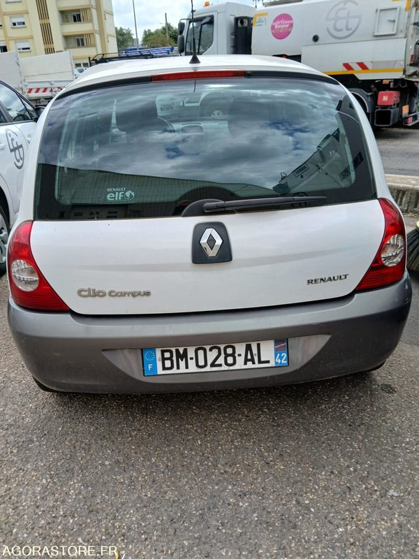 RENAULT CLIO GPL - 2007 - 95850 KMS - Lengvasis automobilis: foto 2 RENAULT CLIO GPL - 2007 - 95850 KMS - Lengvasis automobilis: foto 2