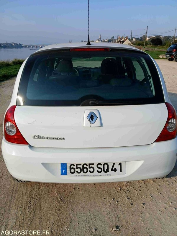RENAULT CLIO II 1.5 DCI DE 2008 - Lengvasis automobilis: foto 5 RENAULT CLIO II 1.5 DCI DE 2008 - Lengvasis automobilis: foto 5