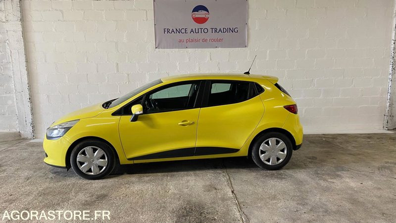 RENAULT ClIO IV 5 Portes 1.5 DCI FAP ECO2 S&S 75 CV - 2P013 - 231 897km - Lengvasis automobilis: foto 1 RENAULT ClIO IV 5 Portes 1.5 DCI FAP ECO2 S&S 75 CV - 2P013 - 231 897km - Lengvasis automobilis: foto 1