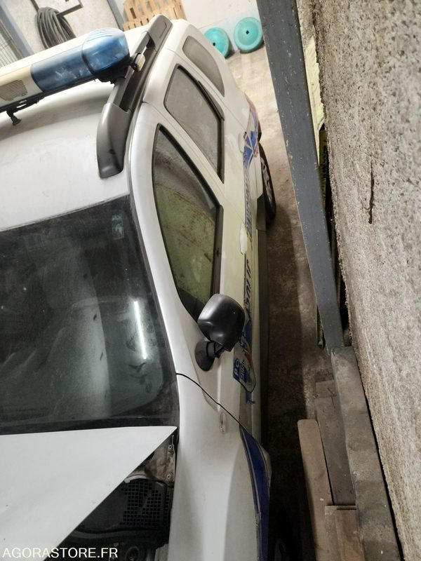 RENAULT DUSTER - Visureigis: foto 1 RENAULT DUSTER - Visureigis: foto 1