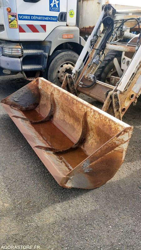 RENAULT ERGOS 446 - 2008 - Traktorius: foto 5 RENAULT ERGOS 446 - 2008 - Traktorius: foto 5