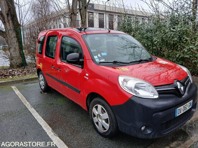 RENAULT KANGOO TPMR N°150543 - Mikroautobusas, Keleivinis furgonas: foto 2 RENAULT KANGOO TPMR N°150543 - Mikroautobusas, Keleivinis furgonas: foto 2