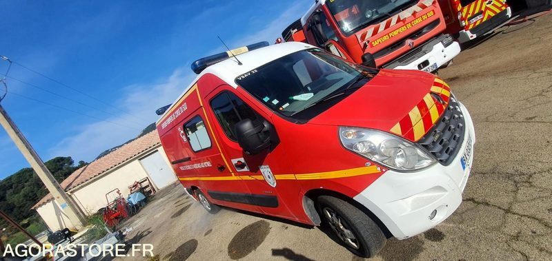 RENAULT MASTER 2.3 DCI TYPE AMBULANCE - 151128 km - 2011 - Krovininis mikroautobusas: foto 2 RENAULT MASTER 2.3 DCI TYPE AMBULANCE - 151128 km - 2011 - Krovininis mikroautobusas: foto 2