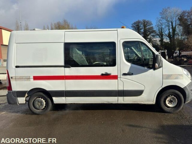 RENAULT MASTER - CABINE APPRONFONDI TP7 - 2014 - 309000KM - Mažas furgonas: foto 3 RENAULT MASTER - CABINE APPRONFONDI TP7 - 2014 - 309000KM - Mažas furgonas: foto 3