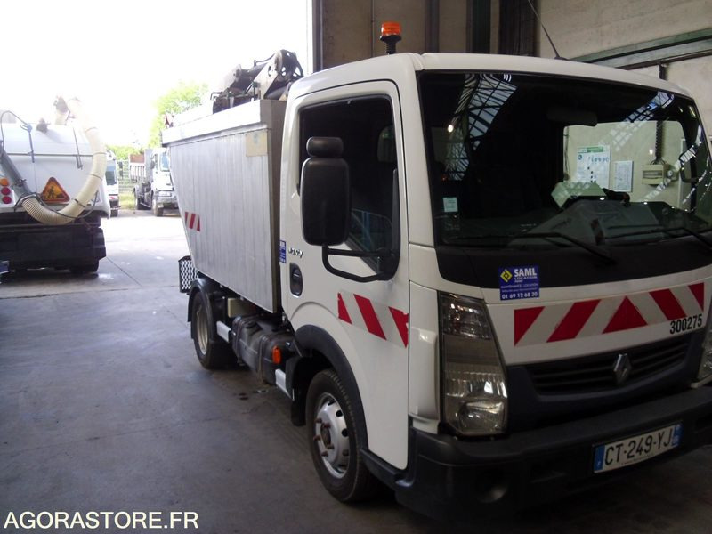 RENAULT MAXITY 3.5T E5 - BOM 3,5 T - 2013 / 129853 KM (CT249YJ) - Šiukšliavežis: foto 1 RENAULT MAXITY 3.5T E5 - BOM 3,5 T - 2013 / 129853 KM (CT249YJ) - Šiukšliavežis: foto 1