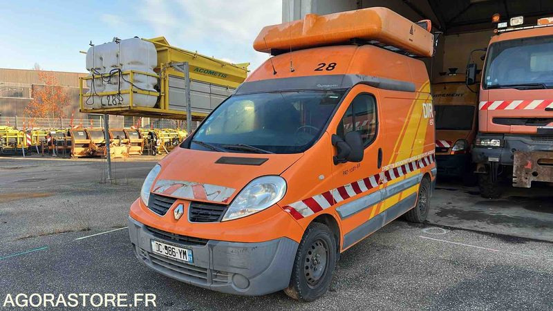 RENAULT TRAFIC - 2014 - 439000 KM - DC986YM - Krovininis mikroautobusas: foto 3 RENAULT TRAFIC - 2014 - 439000 KM - DC986YM - Krovininis mikroautobusas: foto 3