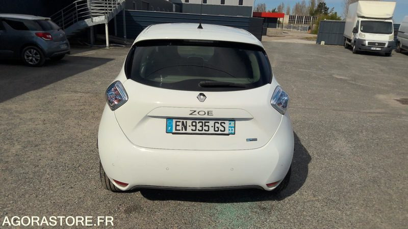 RENAULT ZOE - 2017 - 63000 KMS - CT OK - AUTONOMIE 210 KMS - Lengvasis automobilis: foto 5 RENAULT ZOE - 2017 - 63000 KMS - CT OK - AUTONOMIE 210 KMS - Lengvasis automobilis: foto 5