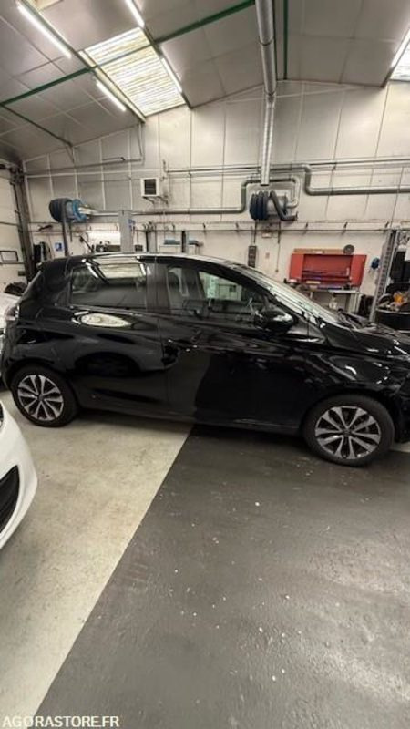 RENAULT ZOE - 32500km - 2020 - Lengvasis automobilis: foto 3 RENAULT ZOE - 32500km - 2020 - Lengvasis automobilis: foto 3