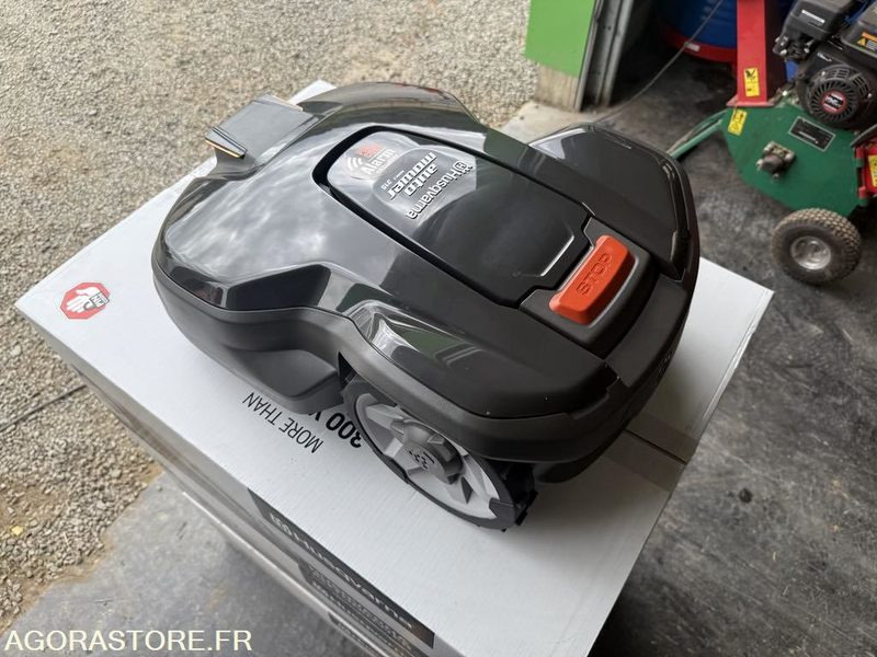 ROBOT de tonte NEUF 305 Husqvarna Unitaire - Vejapjovė: foto 3 ROBOT de tonte NEUF 305 Husqvarna Unitaire - Vejapjovė: foto 3