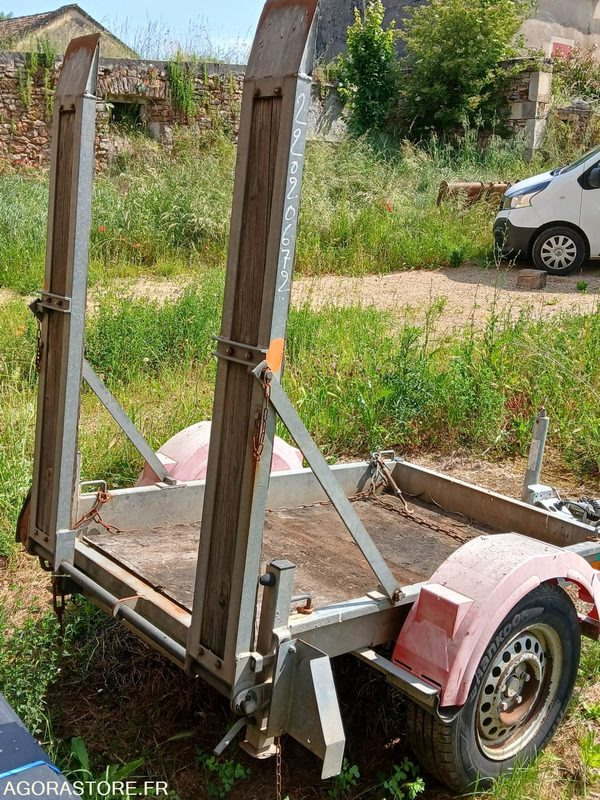 Remorque PORTE ROULEAU HUBIERE - Priekaba spec technikai: foto 2 Remorque PORTE ROULEAU HUBIERE - Priekaba spec technikai: foto 2