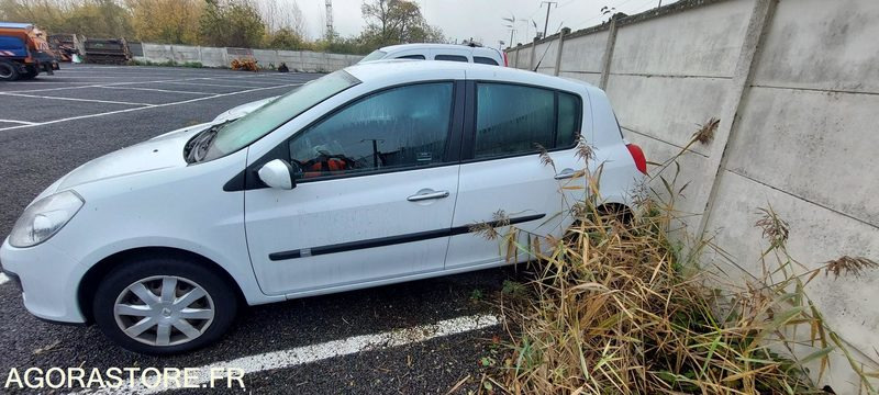 Renault Clio - 2008 - Lengvasis automobilis: foto 2 Renault Clio - 2008 - Lengvasis automobilis: foto 2