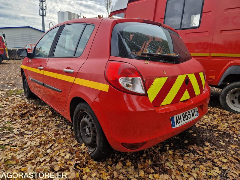 Renault Clio - 2009-166139 - AH869WY - Lengvasis automobilis: foto 4 Renault Clio - 2009-166139 - AH869WY - Lengvasis automobilis: foto 4