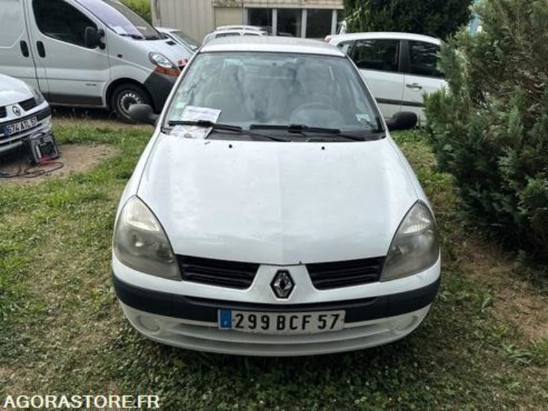 Renault Clio - 299BCF57 - Lengvasis automobilis: foto 1 Renault Clio - 299BCF57 - Lengvasis automobilis: foto 1
