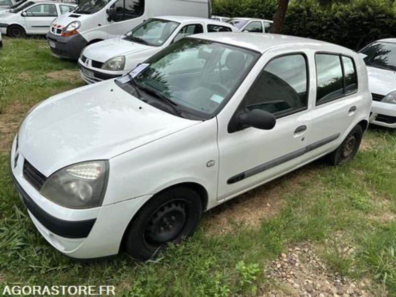Renault Clio - 300BCF57 - Lengvasis automobilis: foto 1 Renault Clio - 300BCF57 - Lengvasis automobilis: foto 1