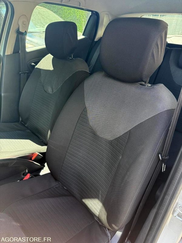 Renault Clio 4 101410 kms 2014 - Lengvasis automobilis: foto 4 Renault Clio 4 101410 kms 2014 - Lengvasis automobilis: foto 4