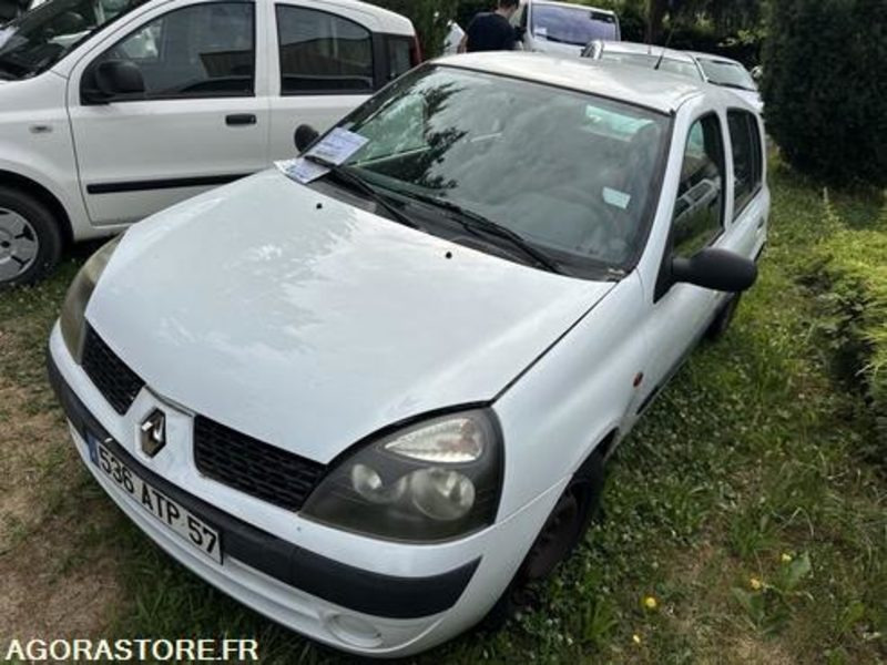 Renault Clio - 536ATP57 - Lengvasis automobilis: foto 1 Renault Clio - 536ATP57 - Lengvasis automobilis: foto 1