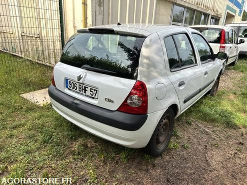 Renault Clio - 906BHF57 - Lengvasis automobilis: foto 4 Renault Clio - 906BHF57 - Lengvasis automobilis: foto 4
