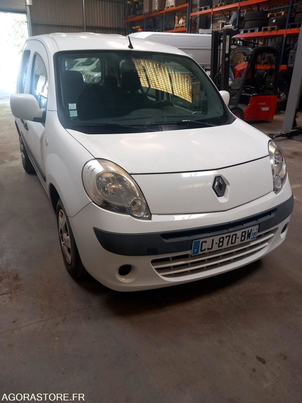 Renault Kango 5 places DCI - Lengvasis automobilis: foto 2 Renault Kango 5 places DCI - Lengvasis automobilis: foto 2
