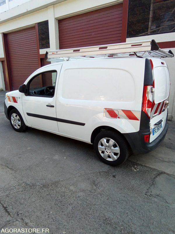 Renault Kangoo 1.5 dci 90 CV 159648 kms clim gps - Mažas furgonas: foto 2 Renault Kangoo 1.5 dci 90 CV 159648 kms clim gps - Mažas furgonas: foto 2