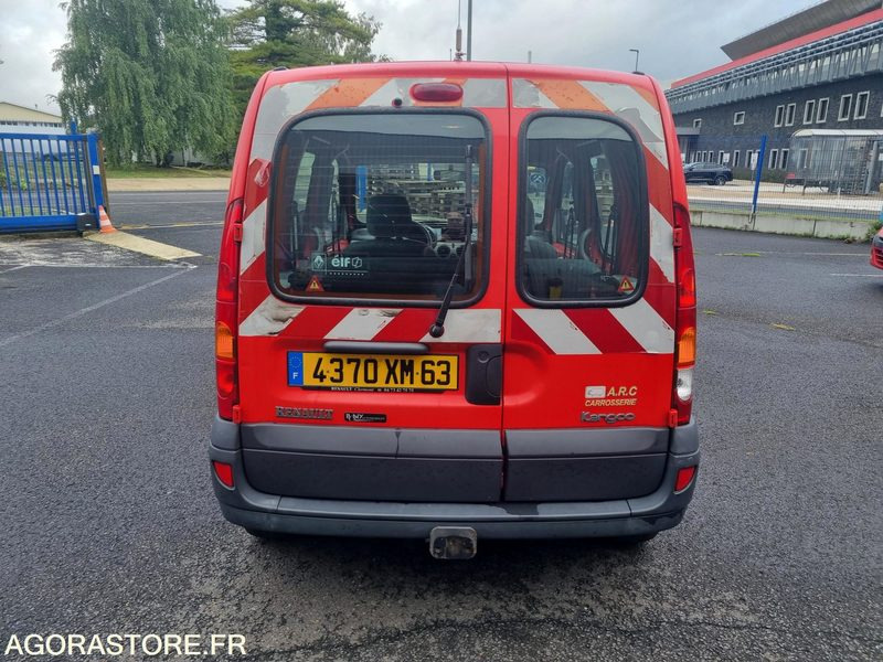 Renault Kangoo Diesel - 4370 XM 63 - 2003 - Mažas furgonas: foto 3 Renault Kangoo Diesel - 4370 XM 63 - 2003 - Mažas furgonas: foto 3