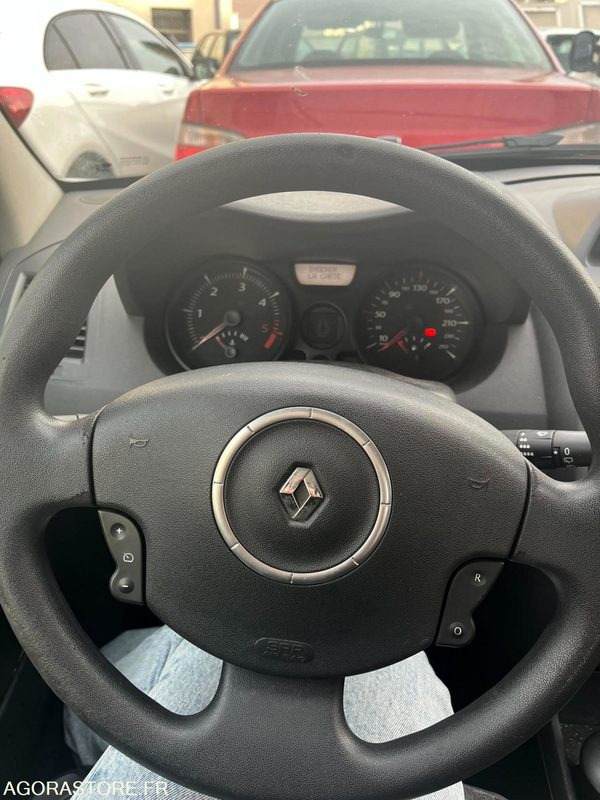 Renault MEGANE II SOCIETE AIR - 260 000 KM - 2008 - Lengvasis automobilis: foto 5 Renault MEGANE II SOCIETE AIR - 260 000 KM - 2008 - Lengvasis automobilis: foto 5
