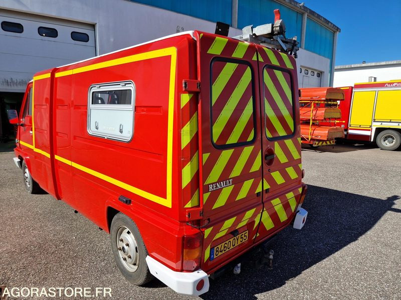 Renault Master - 1997 - 8453 - 8460QY55 - Krovininis mikroautobusas: foto 3 Renault Master - 1997 - 8453 - 8460QY55 - Krovininis mikroautobusas: foto 3