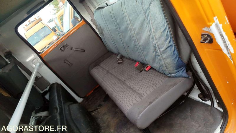 Renault Maxity - 2008 - 192910km - 469CGT31 - Mažas savivartis: foto 3 Renault Maxity - 2008 - 192910km - 469CGT31 - Mažas savivartis: foto 3