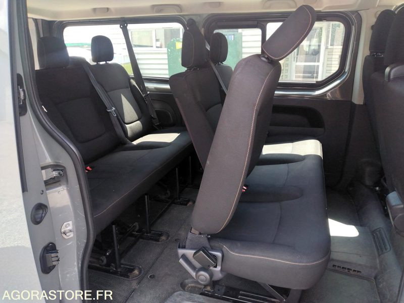 Renault Trafic 2017 114300 kms - Mikroautobusas, Keleivinis furgonas: foto 4 Renault Trafic 2017 114300 kms - Mikroautobusas, Keleivinis furgonas: foto 4