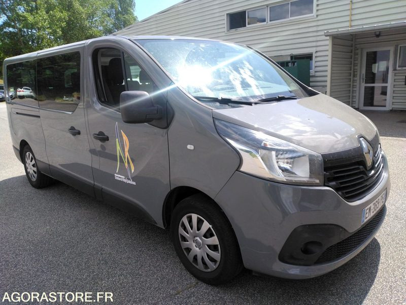 Renault Trafic 2017 114300 kms - Mikroautobusas, Keleivinis furgonas: foto 2 Renault Trafic 2017 114300 kms - Mikroautobusas, Keleivinis furgonas: foto 2