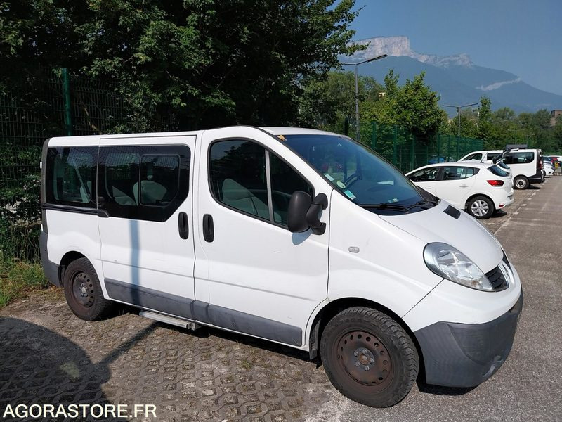 Renault Trafic 9 places DA-953-LM de 2013 avec 135 698 kms - Mikroautobusas, Keleivinis furgonas: foto 1 Renault Trafic 9 places DA-953-LM de 2013 avec 135 698 kms - Mikroautobusas, Keleivinis furgonas: foto 1