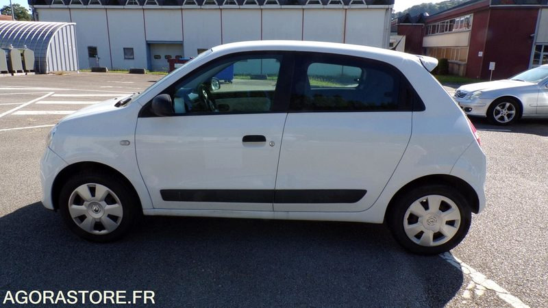 Renault Twingo 3 EN-999-TL (BP) - Lengvasis automobilis: foto 1 Renault Twingo 3 EN-999-TL (BP) - Lengvasis automobilis: foto 1