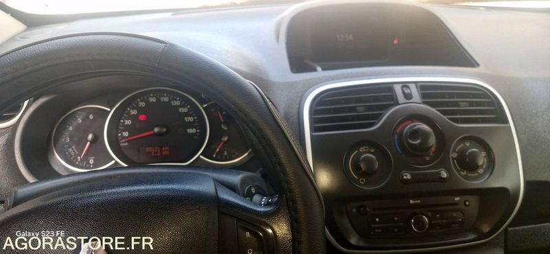 Renault kangoo 1.2 tce 115 cv 93121 kms Annee 2018 Clim Gps - Mažas furgonas: foto 2 Renault kangoo 1.2 tce 115 cv 93121 kms Annee 2018 Clim Gps - Mažas furgonas: foto 2