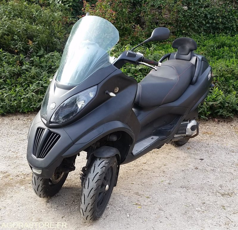 SCOOTER 3 ROUES PIAGGIO MP3 300 LT - Motociklas: foto 2 SCOOTER 3 ROUES PIAGGIO MP3 300 LT - Motociklas: foto 2