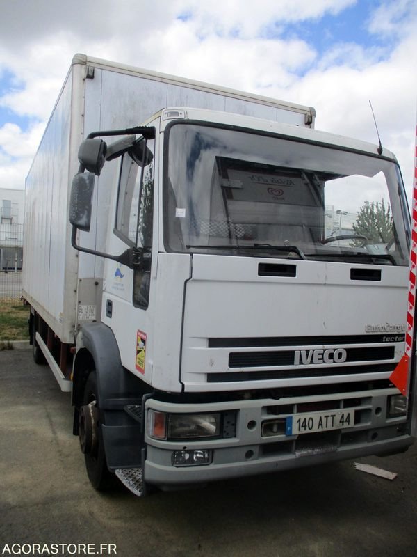 Camion IVECO + hayon élévateur - Sunkvežimis: foto 1 Camion IVECO + hayon élévateur - Sunkvežimis: foto 1